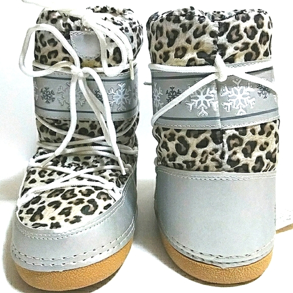 โ๏ธ ๐ฉโ๐ MOONBOOTS Style โ - Picture 3 of 7
